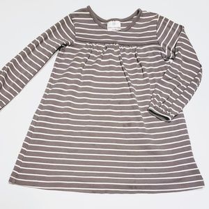 Hanna andersson 110 grey dress